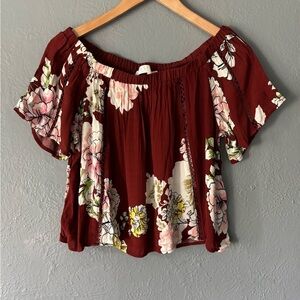 ASTR The Label | Anthropologie | Off Shoulder Floral Flowy Top | M 🌸✨